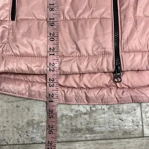 Everlane The Renew Lightweight Puffer Pink Jacket - Picture 13 of 16